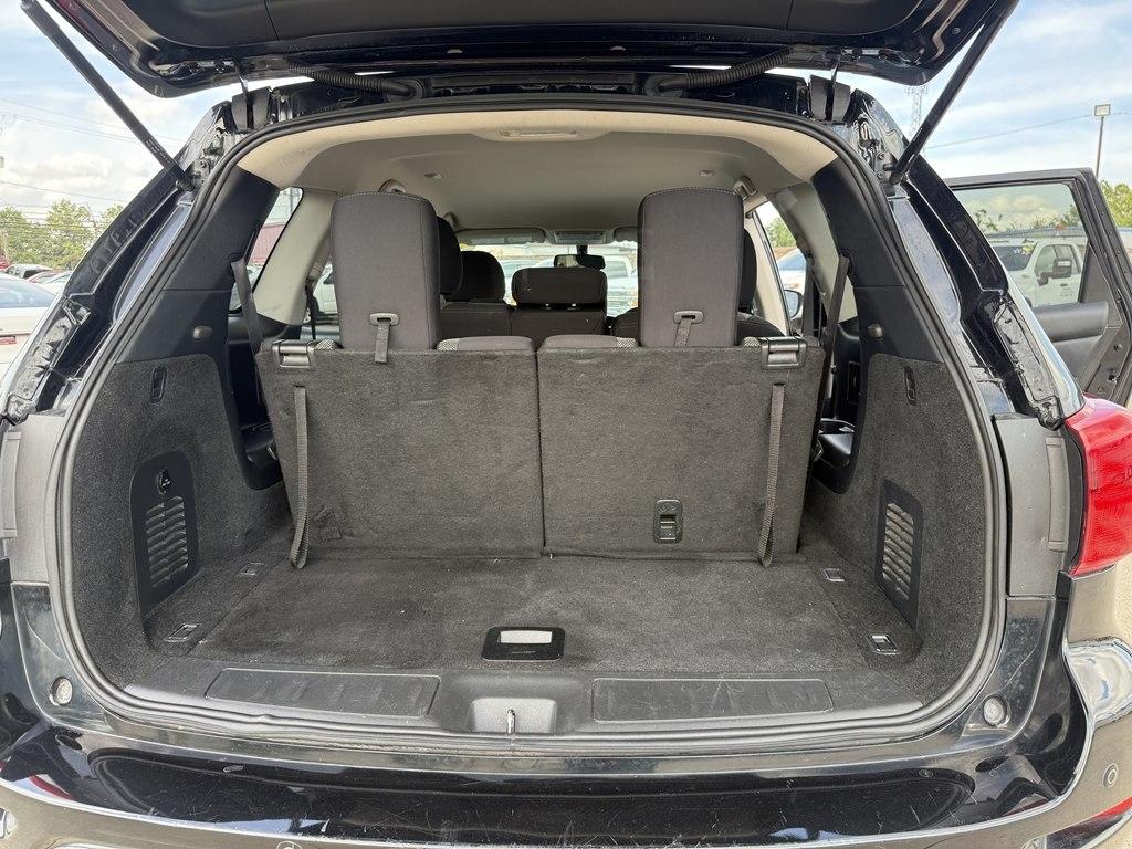 Nissan Pathfinder SV 4WD 2020