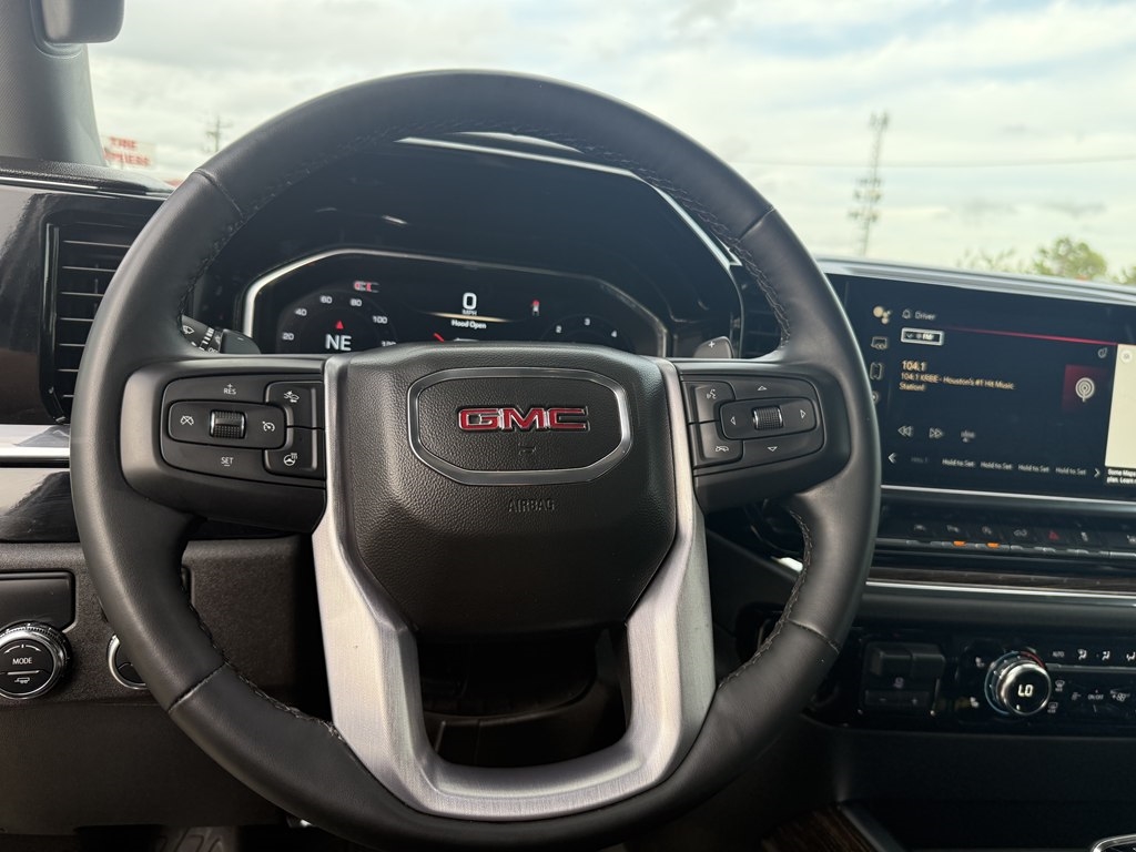 GMC Sierra 1500 Elevation Crew Cab 2WD 2024 GMC Sierra 1500 Elevation Crew Cab 2WD 2024