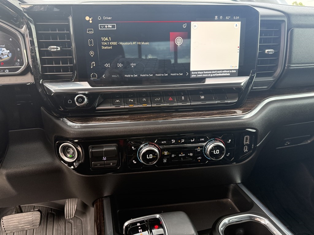 GMC Sierra 1500 Elevation Crew Cab 2WD 2024 GMC Sierra 1500 Elevation Crew Cab 2WD 2024