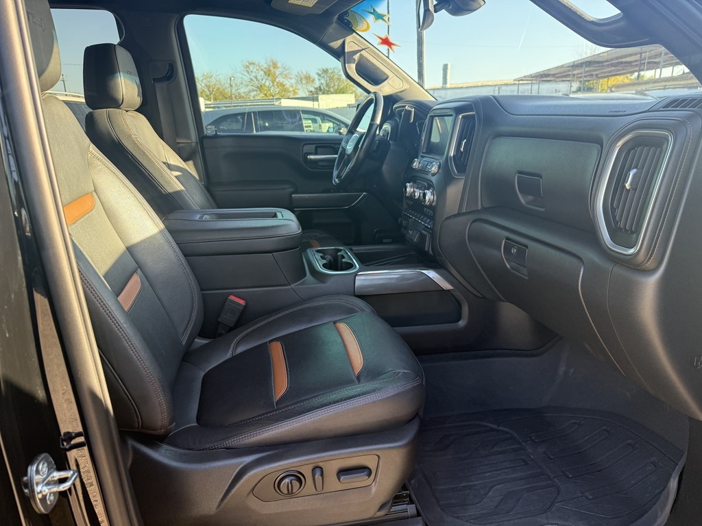 GMC Sierra 1500 Limited AT4 Crew Cab Long Box 4WD 2022