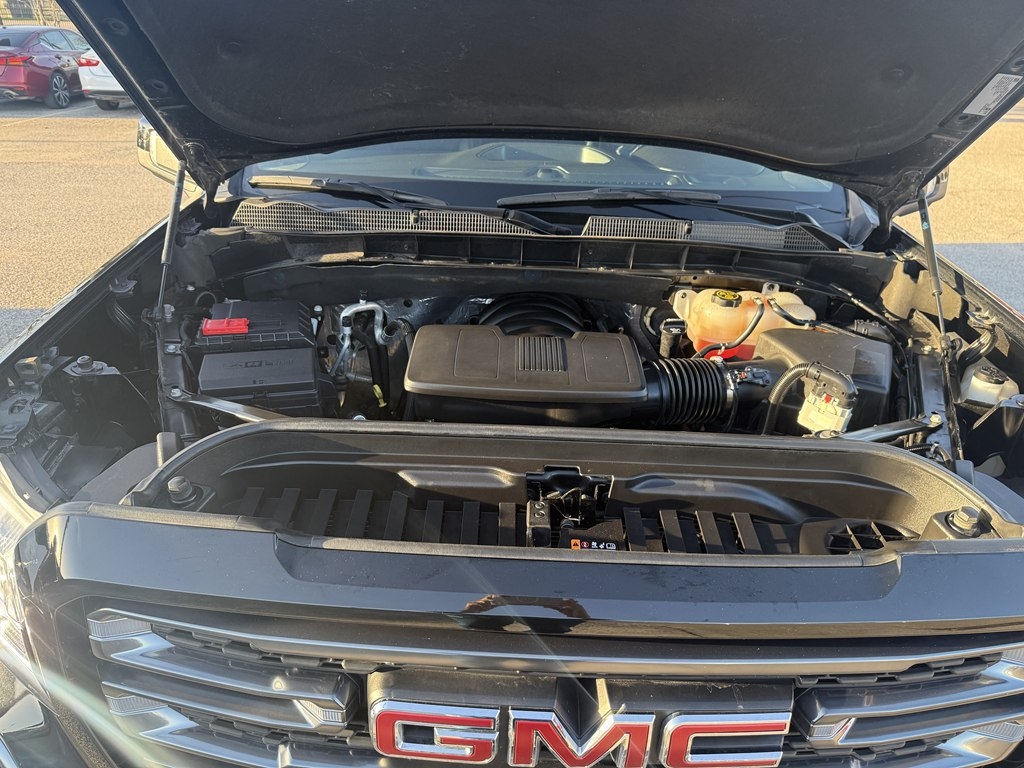 GMC Sierra 1500 Limited AT4 Crew Cab Long Box 4WD 2022