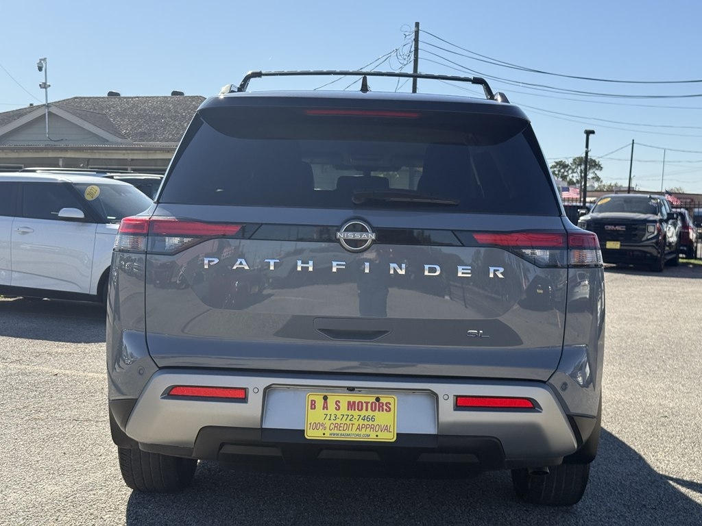 Nissan Pathfinder SL 2022