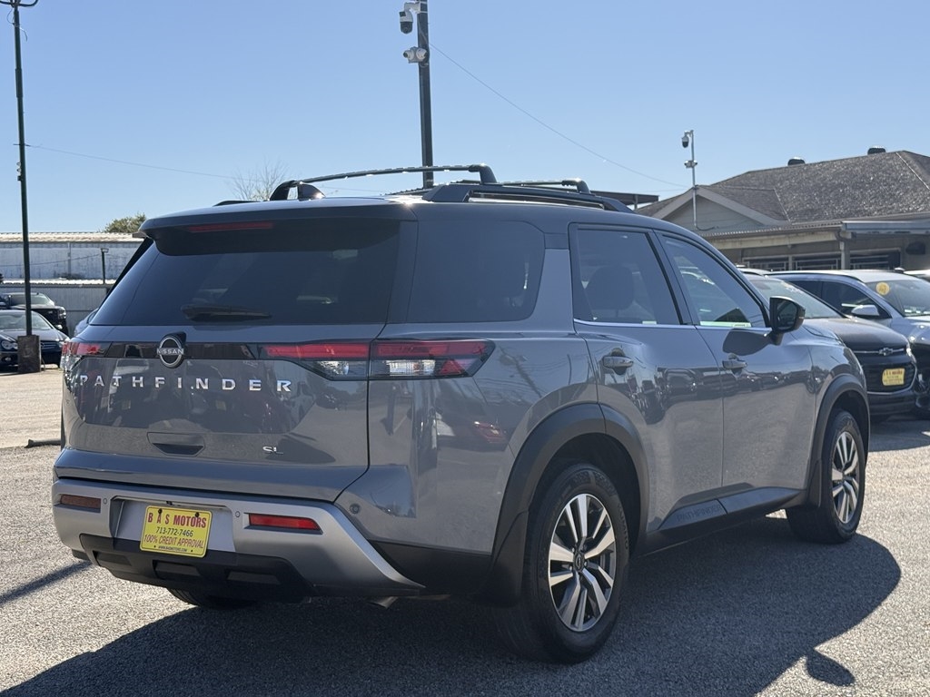 Nissan Pathfinder SL 2022