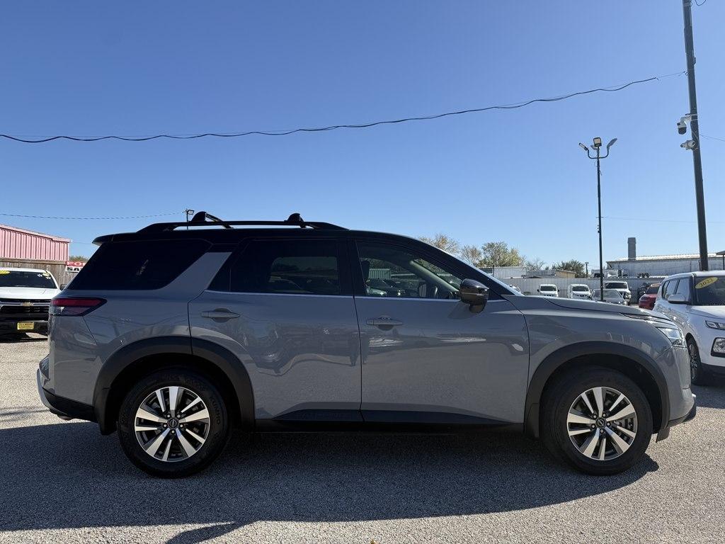 Nissan Pathfinder SL 2022