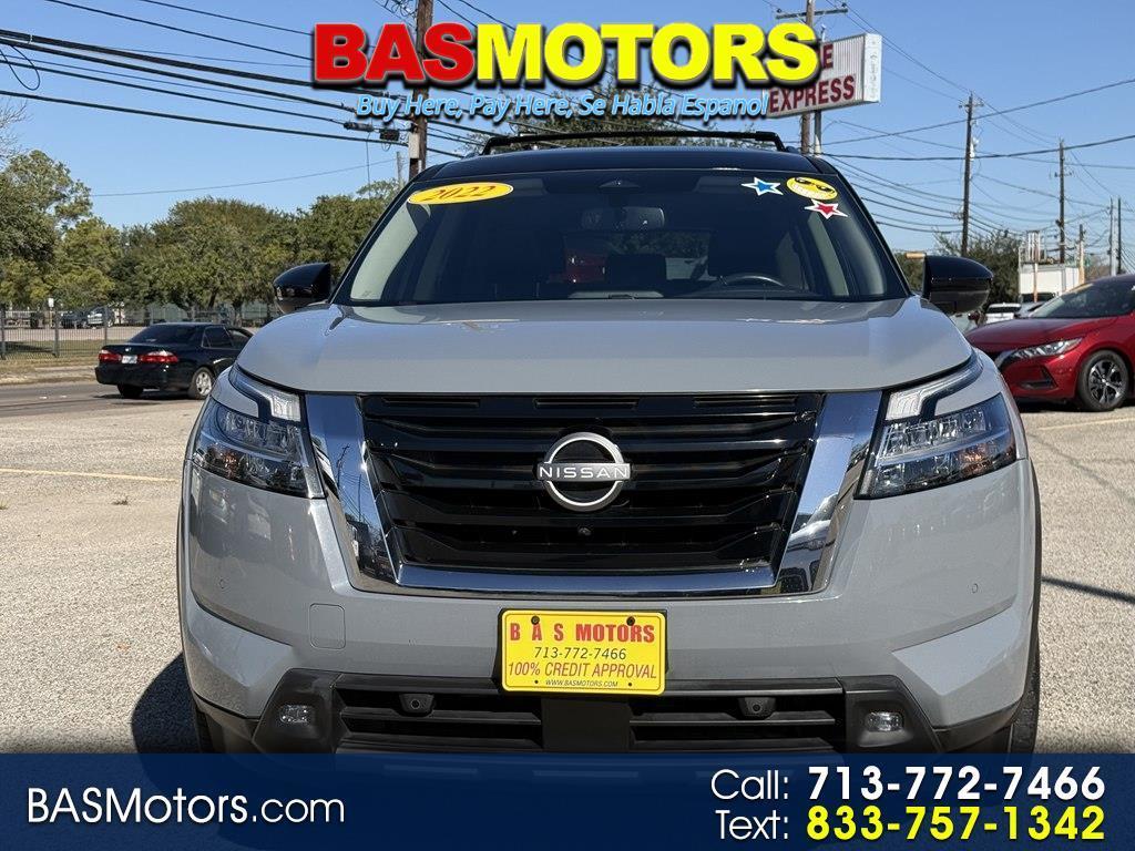 2022 Nissan Pathfinder SL
