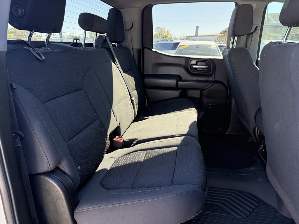 Chevrolet Silverado 1500 Custom Crew Cab Short Box 2WD 2021