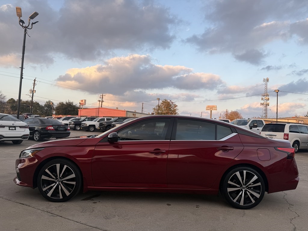 Nissan Altima 2.5 SR 2020