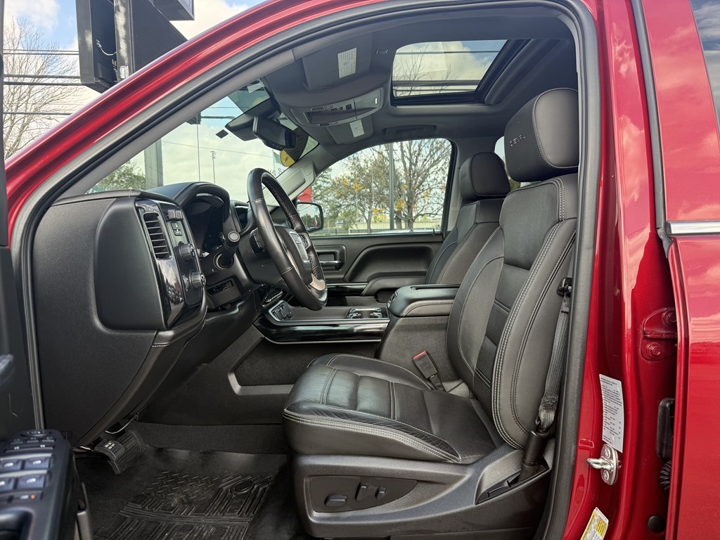 GMC Sierra 1500 Denali Crew Cab Long Box 4WD 2018