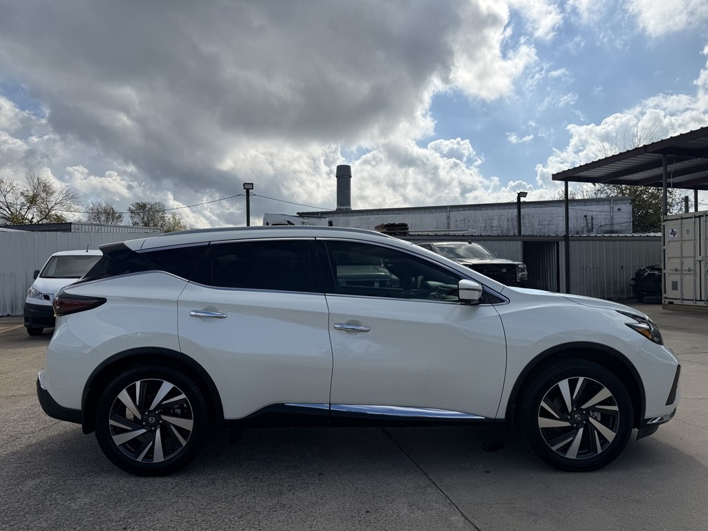Nissan Murano SL 2022