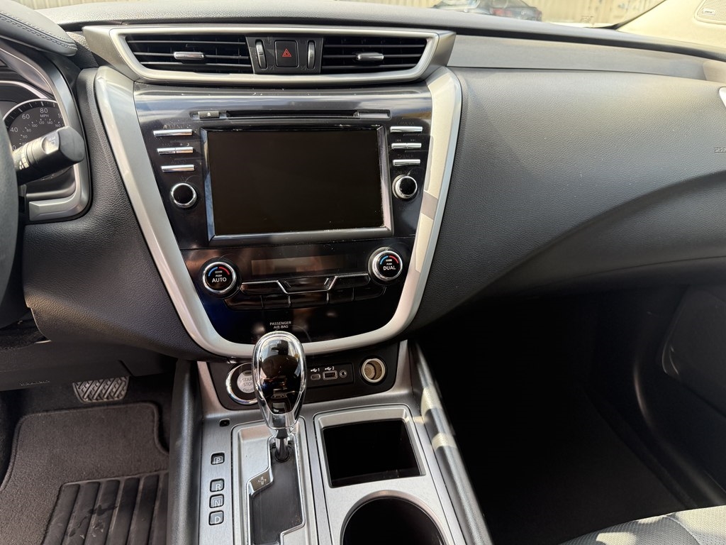 Nissan Murano SL 2022