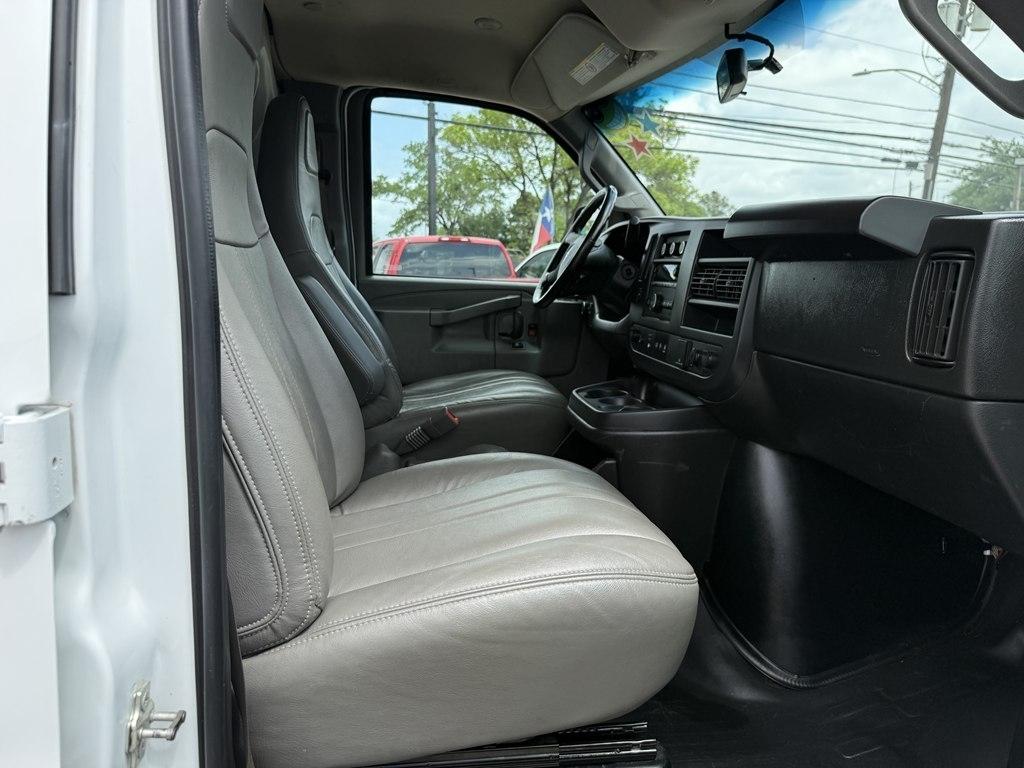 GMC Savana G2500 Cargo 2023