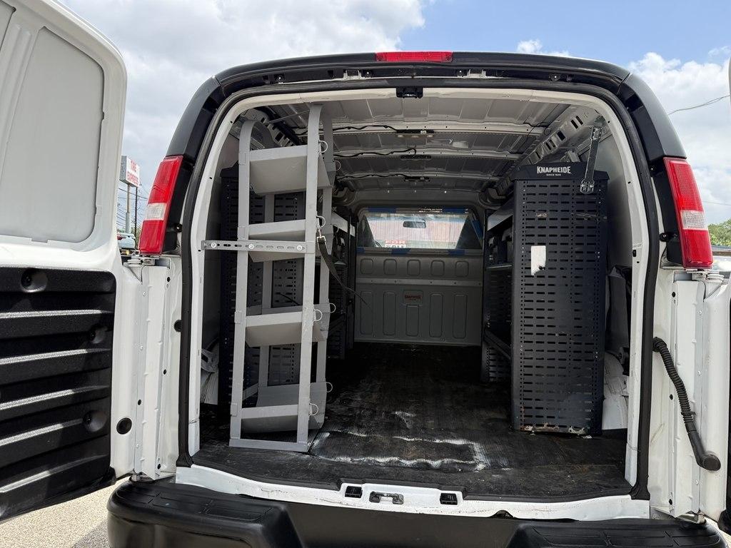 GMC Savana G2500 Cargo 2023
