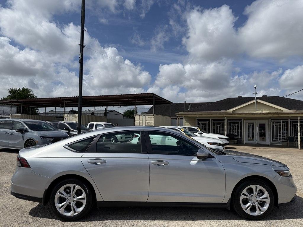 Honda Accord LX 2025