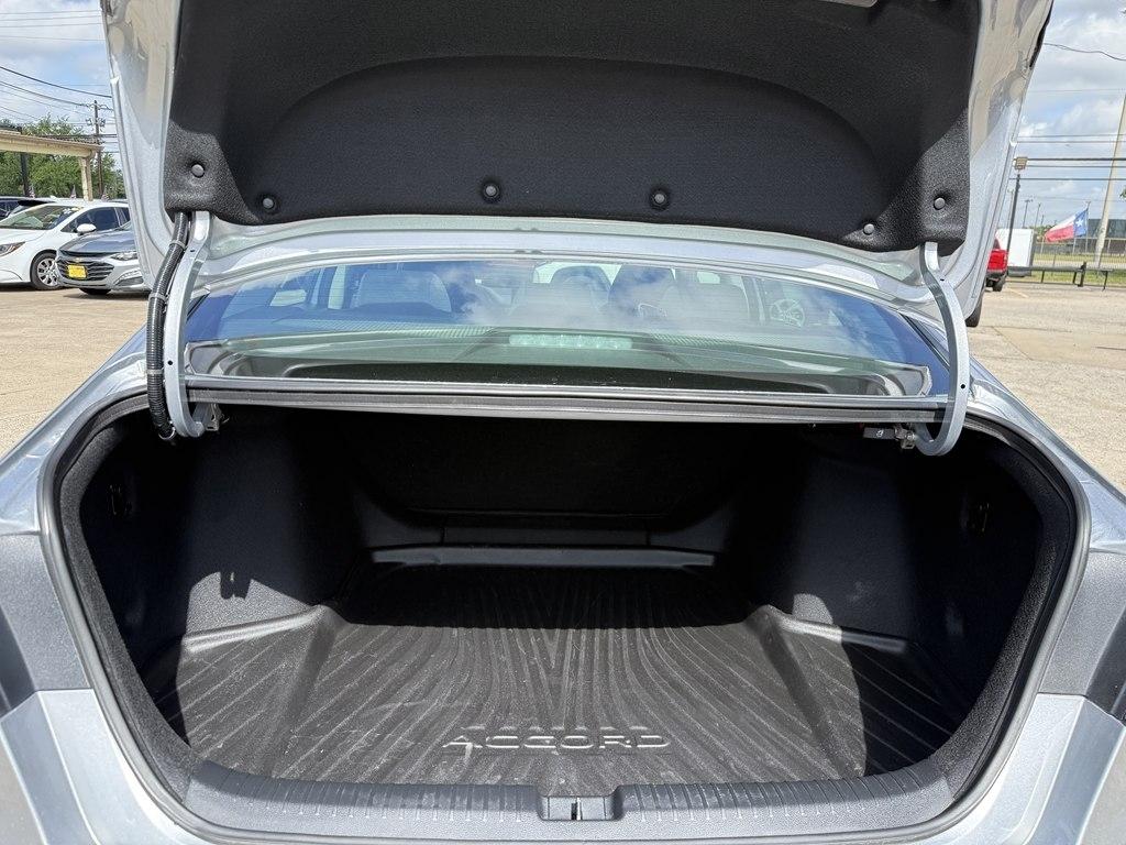 Honda Accord LX 2025