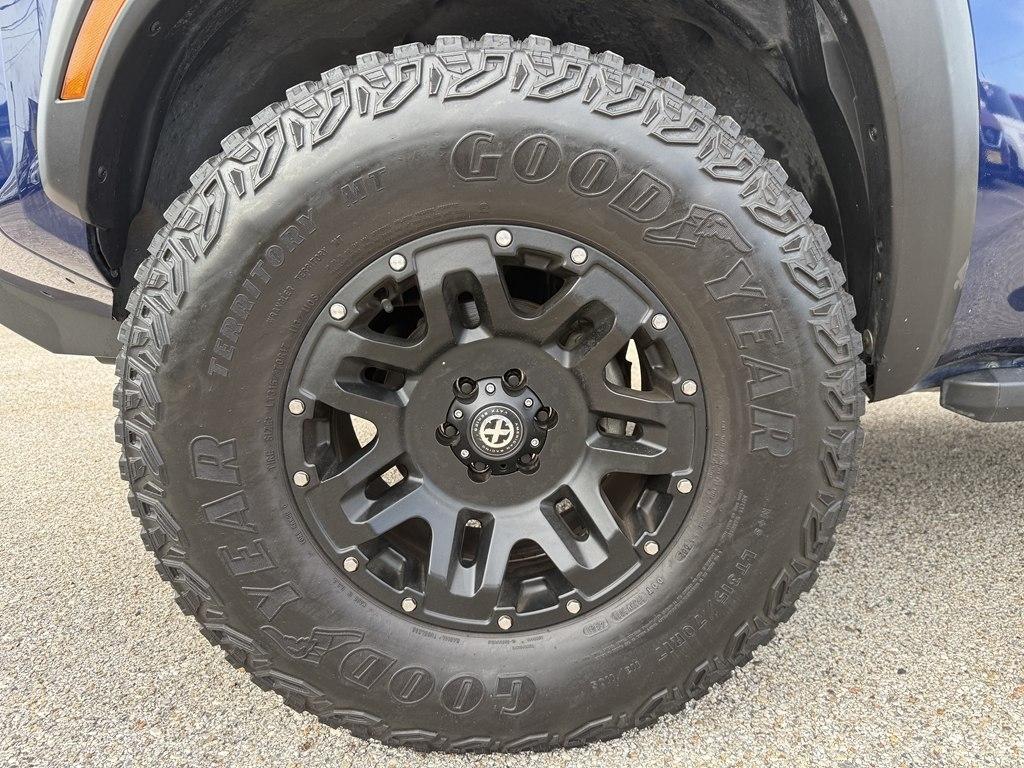 Nissan Frontier S Crew Cab 4WD 2023