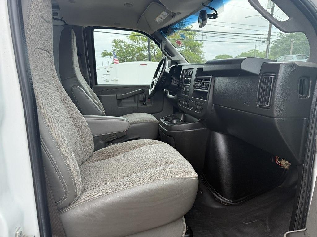 GMC Savana G2500 Cargo 2019