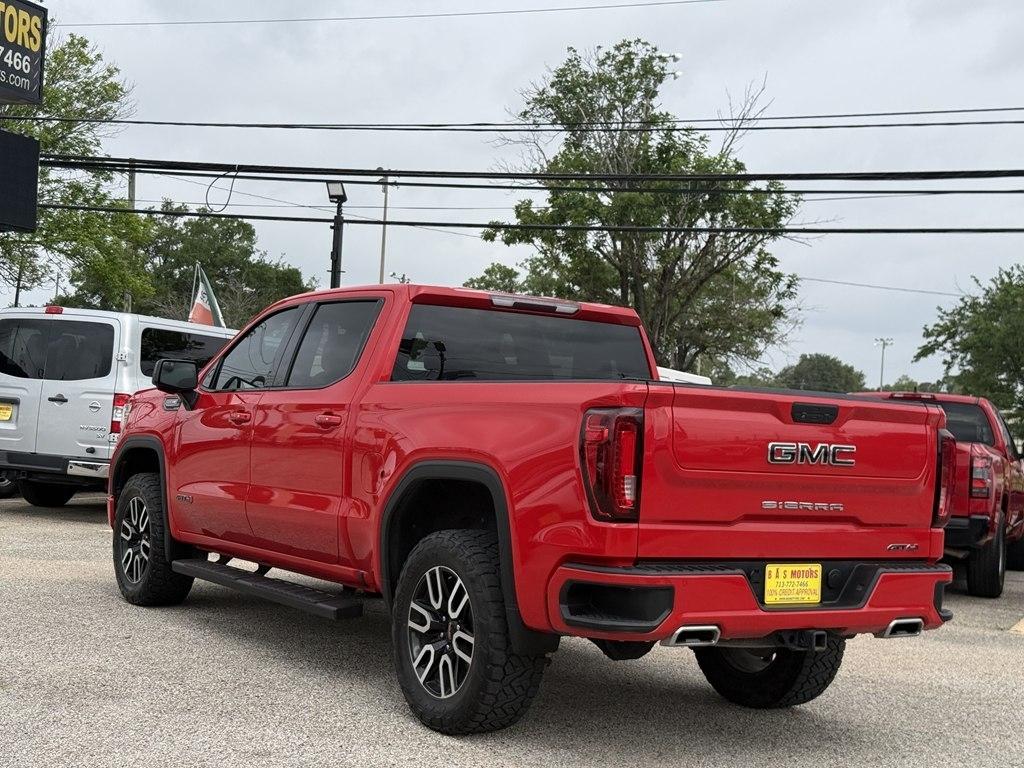 GMC Sierra 1500 AT4 Crew Cab Long Box 4WD 2021