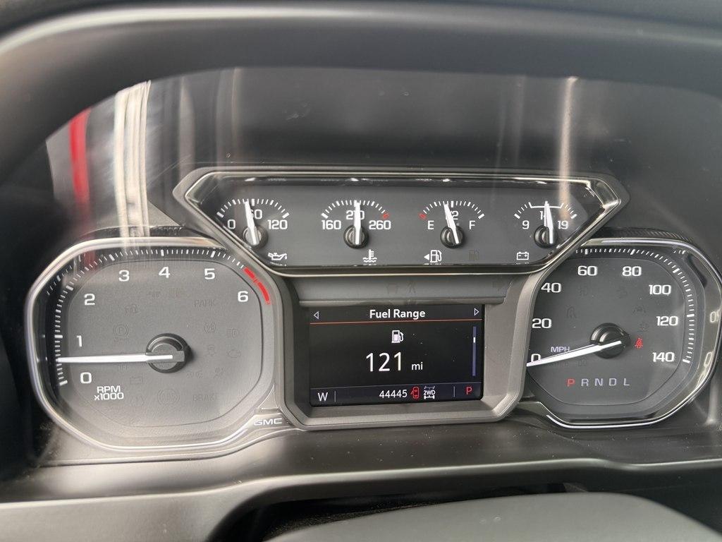 GMC Sierra 1500 AT4 Crew Cab Long Box 4WD 2021