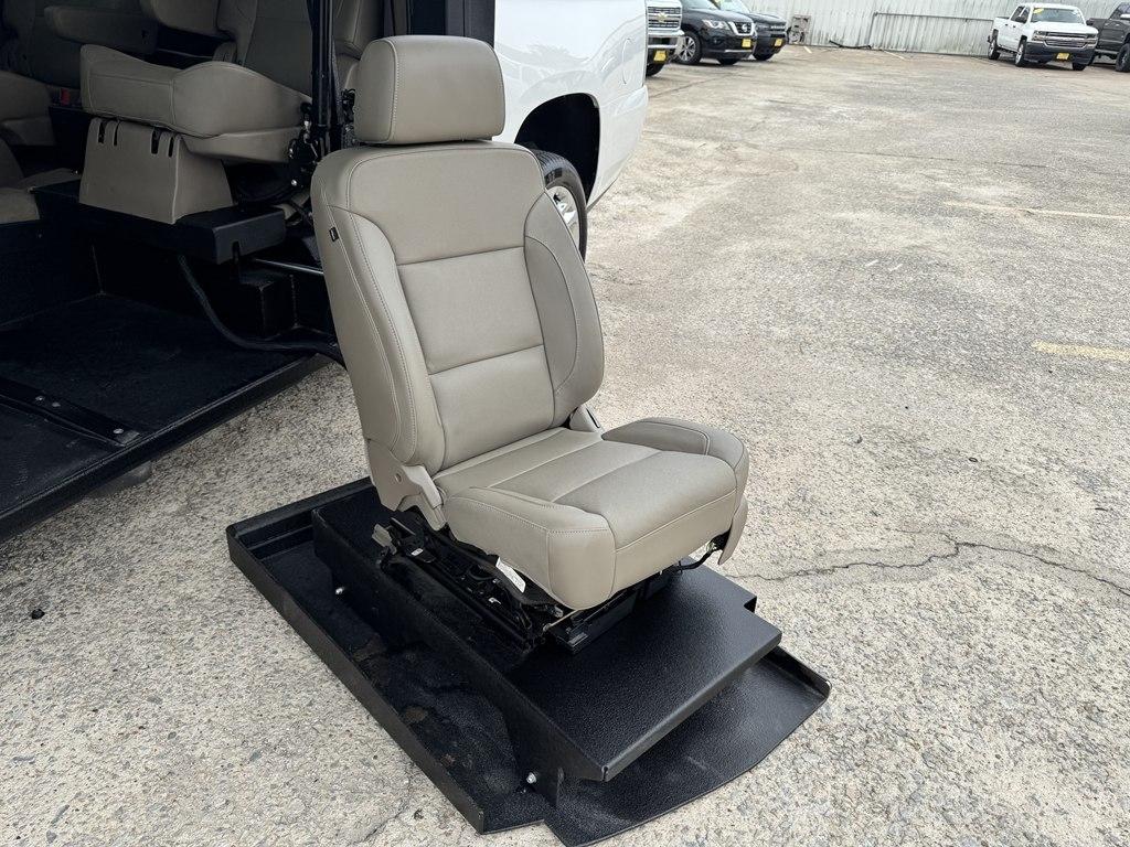 GMC Yukon XL SLT 2WD 2019