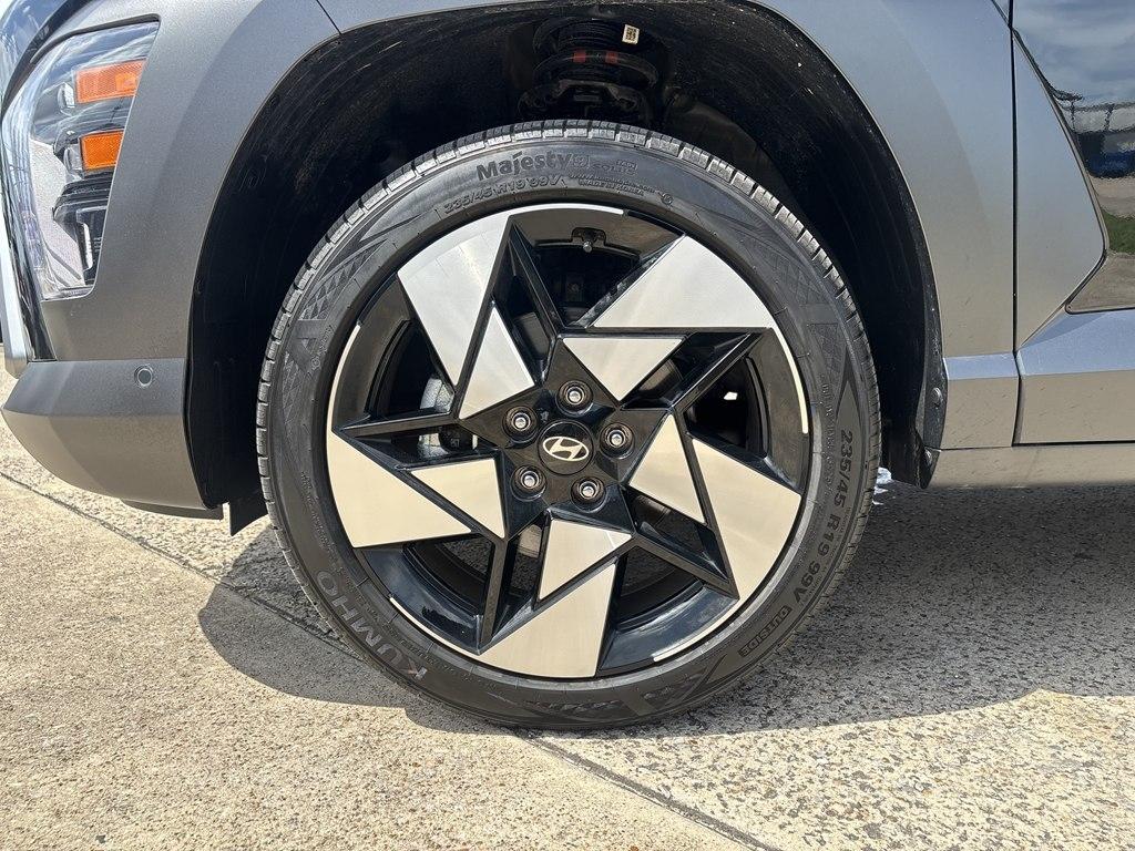 Hyundai Kona Limited AWD 2026
