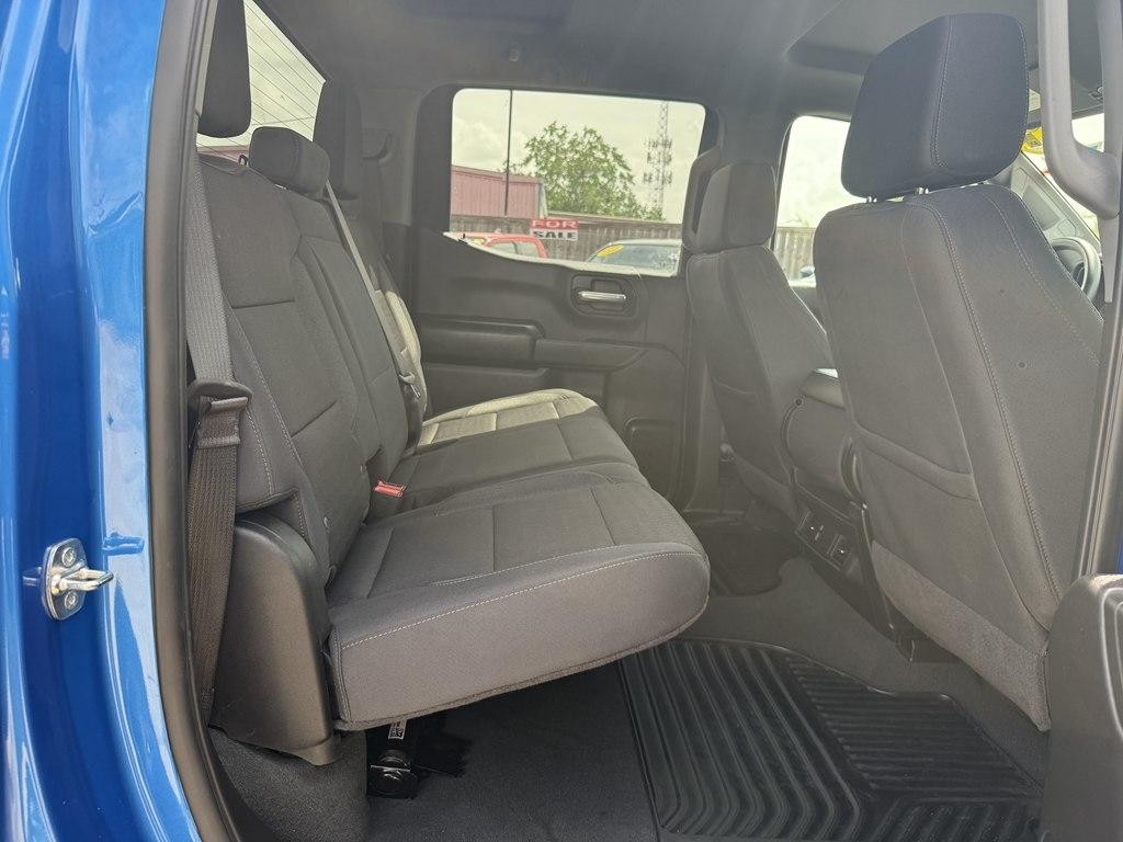 Chevrolet Silverado 1500 Custom Crew Cab 4WD 2026