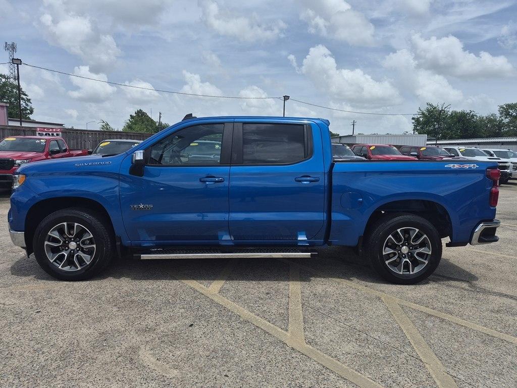 Chevrolet Silverado 1500 LT Crew Cab 4WD 2024