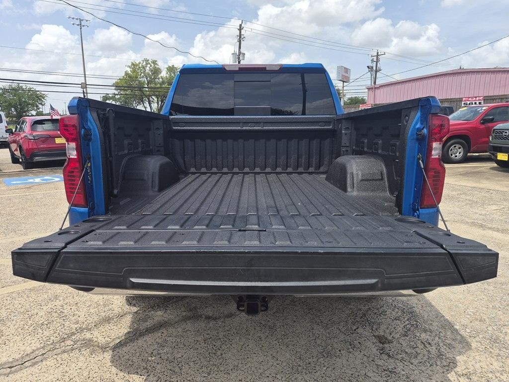 Chevrolet Silverado 1500 LT Crew Cab 4WD 2024