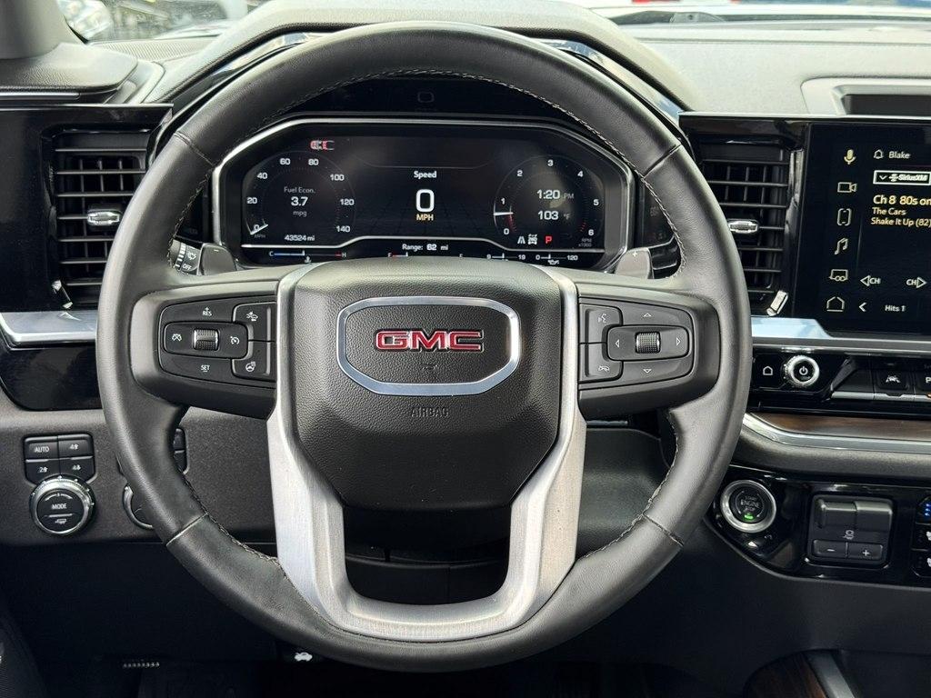 GMC Sierra 1500 SLT Crew Cab 4WD 2024