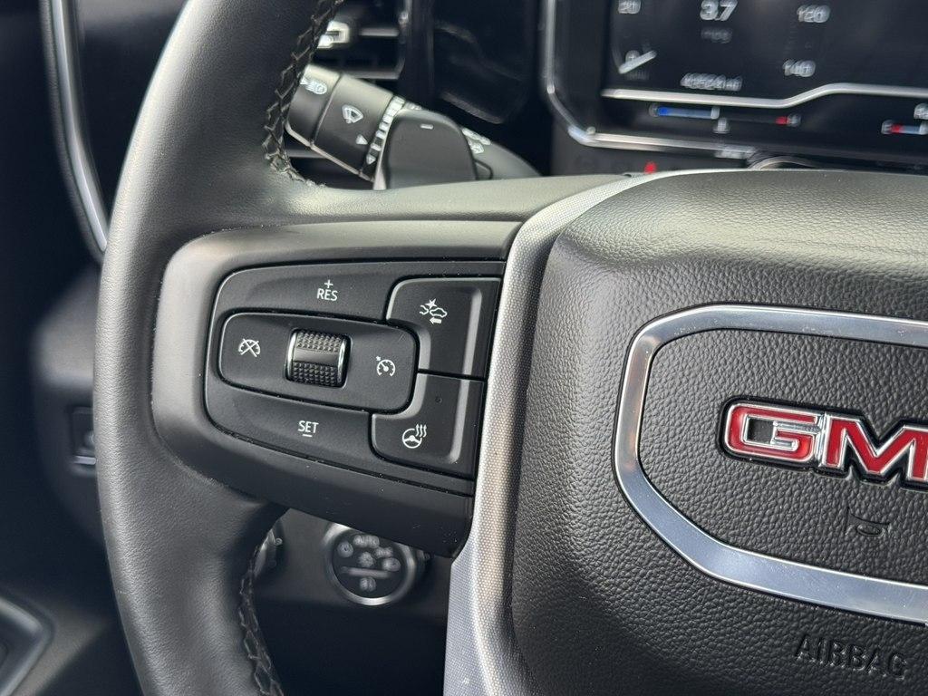 GMC Sierra 1500 SLT Crew Cab 4WD 2024