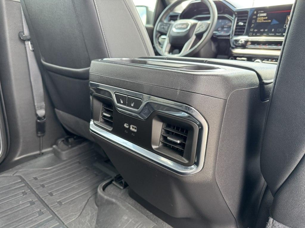 GMC Sierra 1500 SLT Crew Cab 4WD 2024