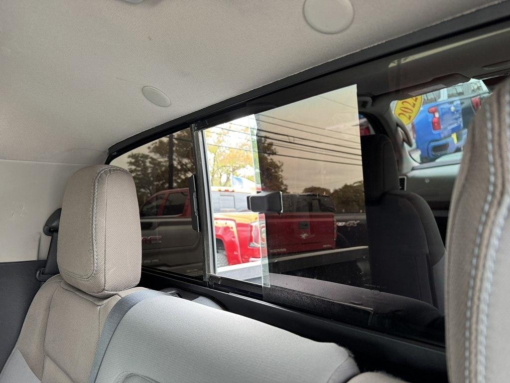 Nissan Frontier S Crew Cab 2WD 2022