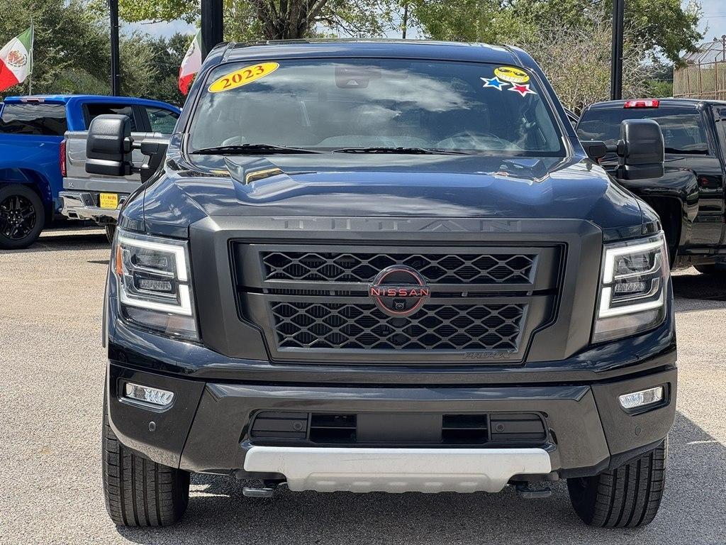 Nissan Titan XD SL Crew Cab 4WD 2023