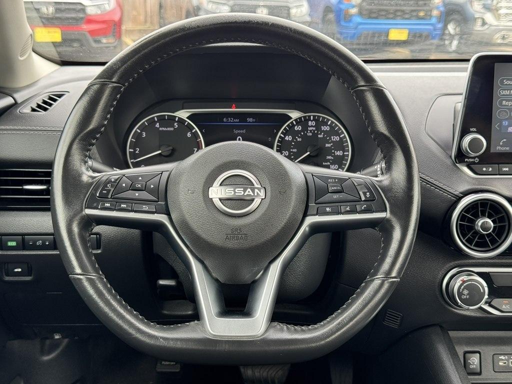Nissan Sentra SV 2025