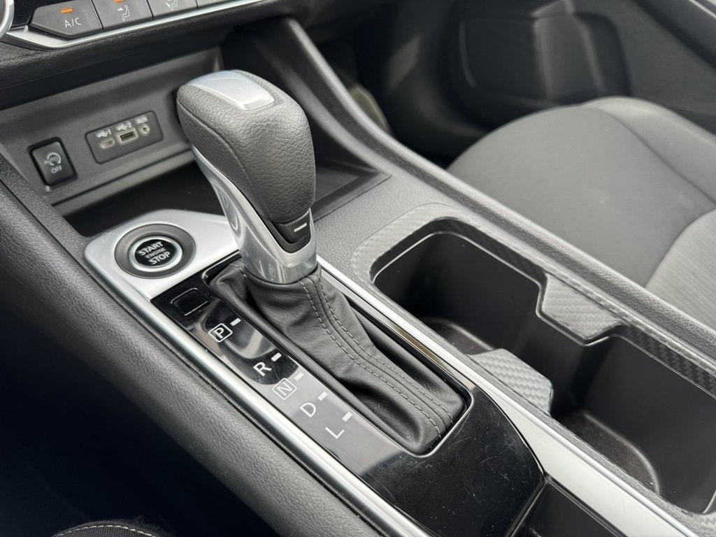 Nissan Sentra SV 2025