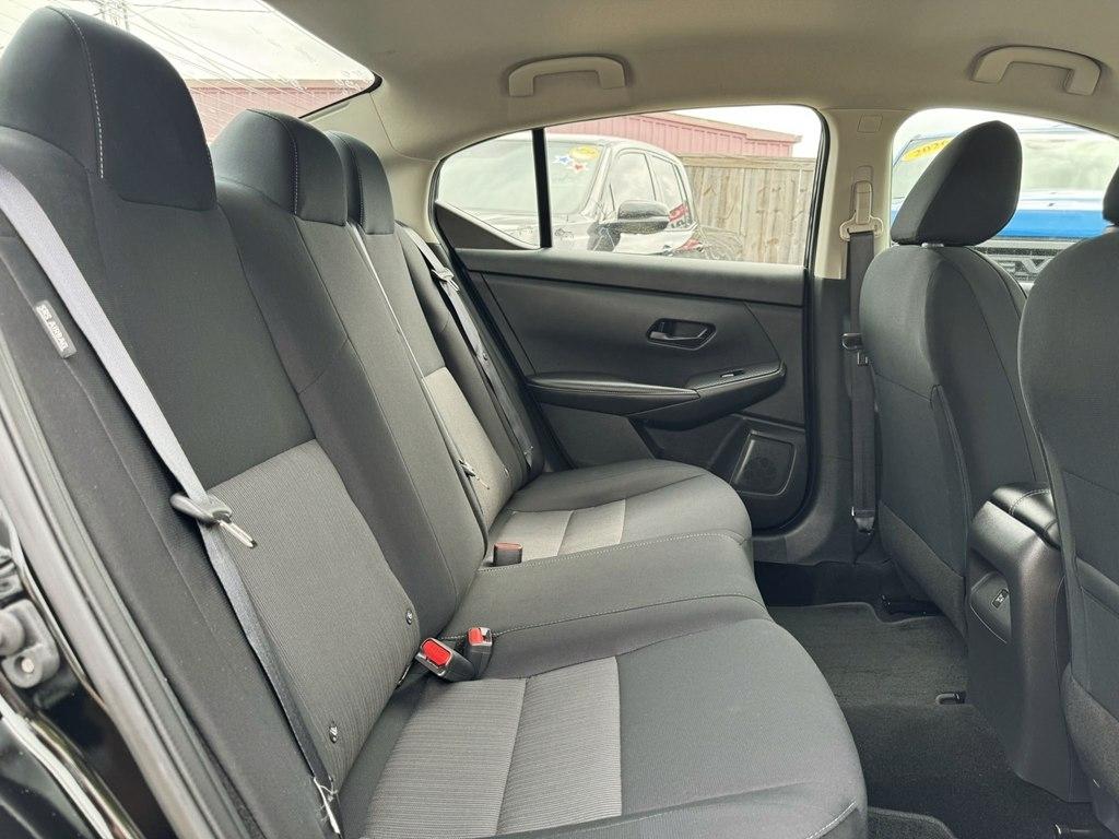 Nissan Sentra SV 2025