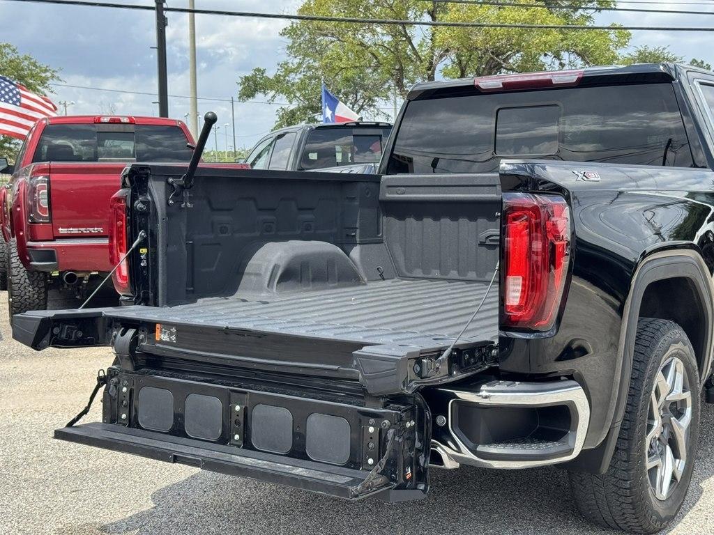 GMC Sierra 1500 SLT Crew Cab 4WD 2025