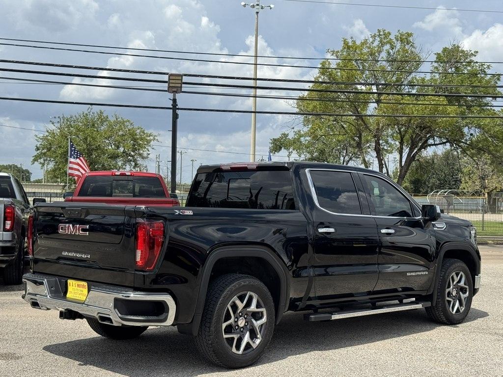 GMC Sierra 1500 SLT Crew Cab 4WD 2025