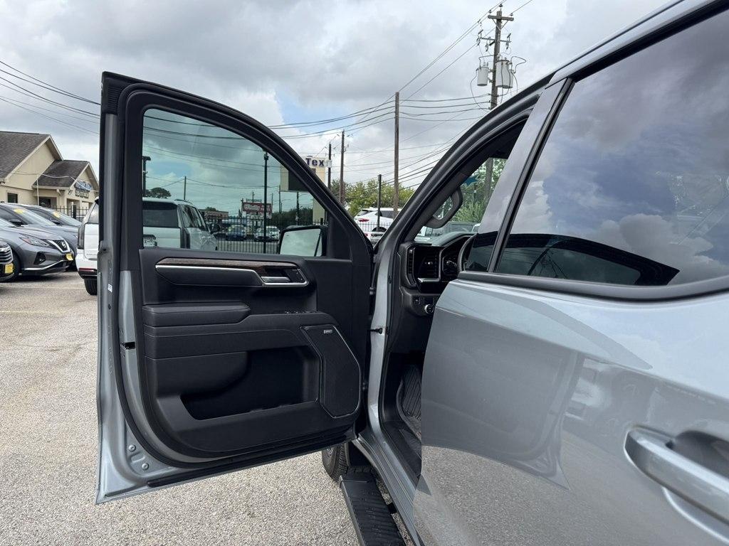 GMC Sierra 1500 Elevation Crew Cab 2WD 2025