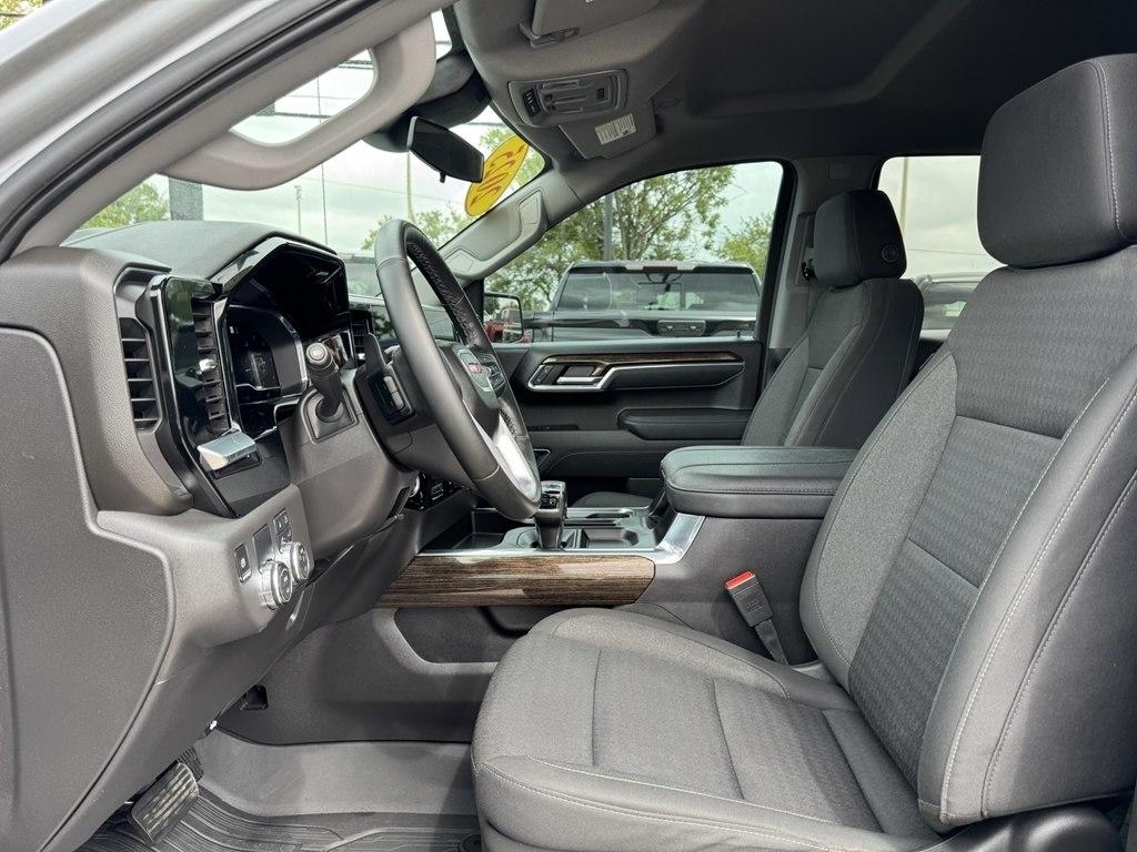 GMC Sierra 1500 Elevation Crew Cab 2WD 2025