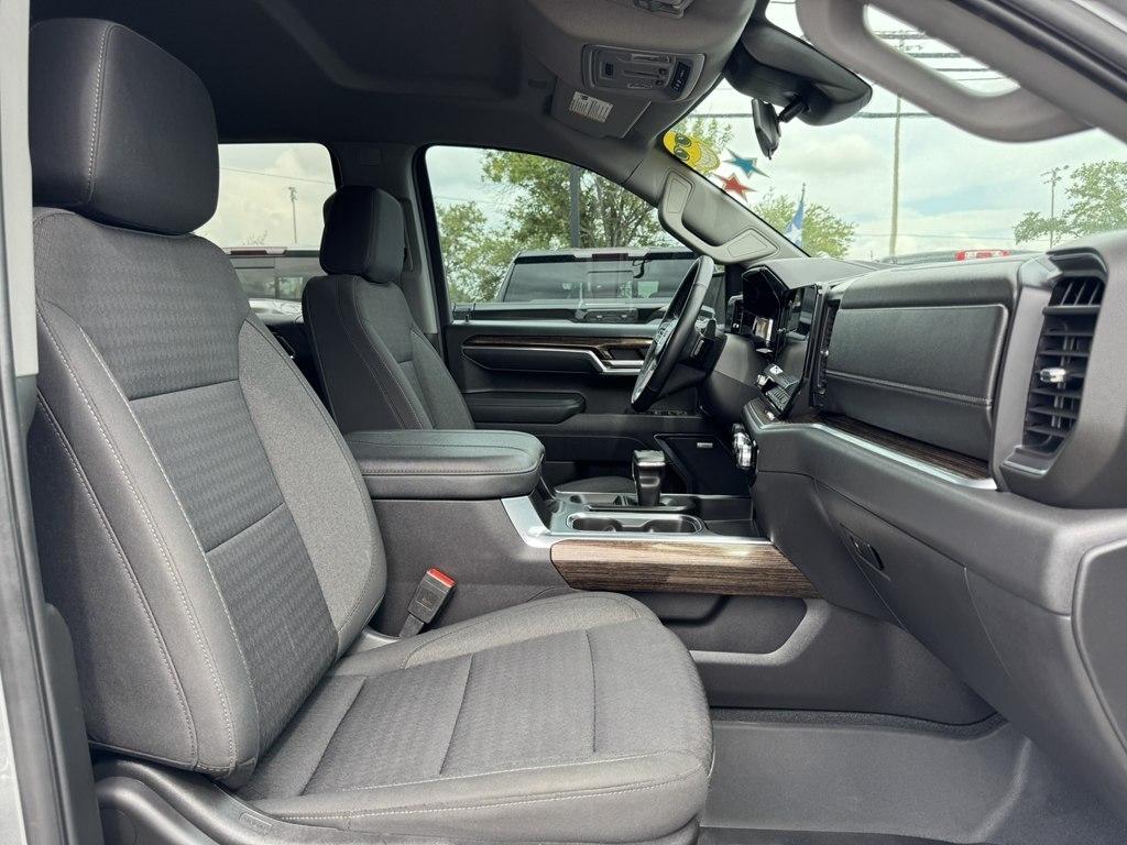 GMC Sierra 1500 Elevation Crew Cab 2WD 2025