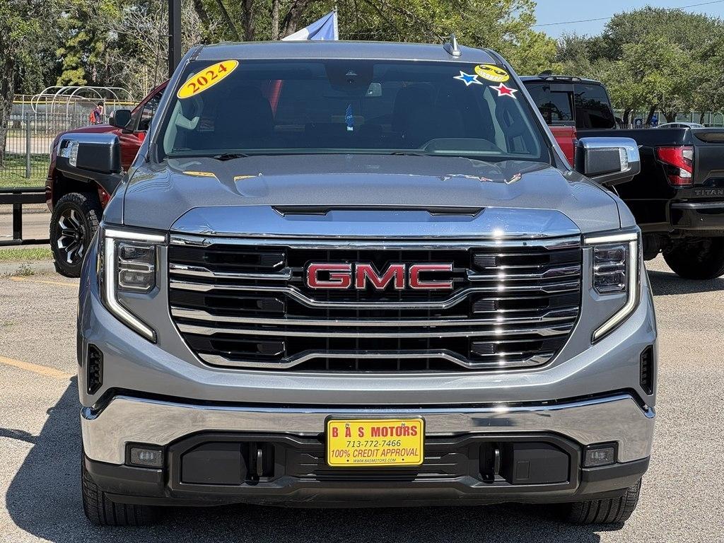 GMC Sierra 1500 SLT Crew Cab 2WD 2024