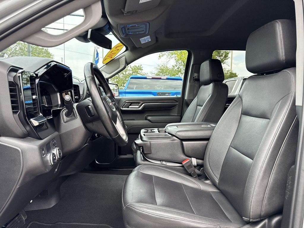 GMC Sierra 1500 SLT Crew Cab 2WD 2024