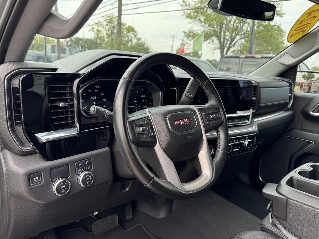 GMC Sierra 1500 SLT Crew Cab 2WD 2024