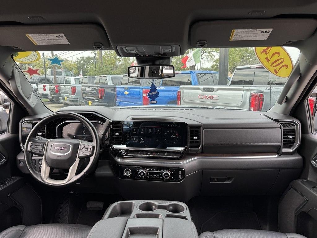 GMC Sierra 1500 SLT Crew Cab 2WD 2024