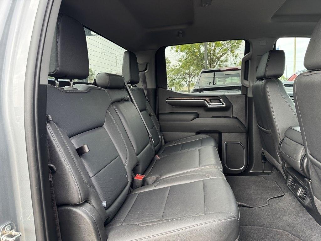 GMC Sierra 1500 SLT Crew Cab 2WD 2024