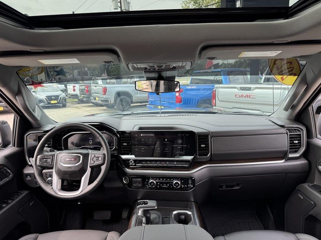 GMC Sierra 1500 Elevation Crew Cab 2WD 2025