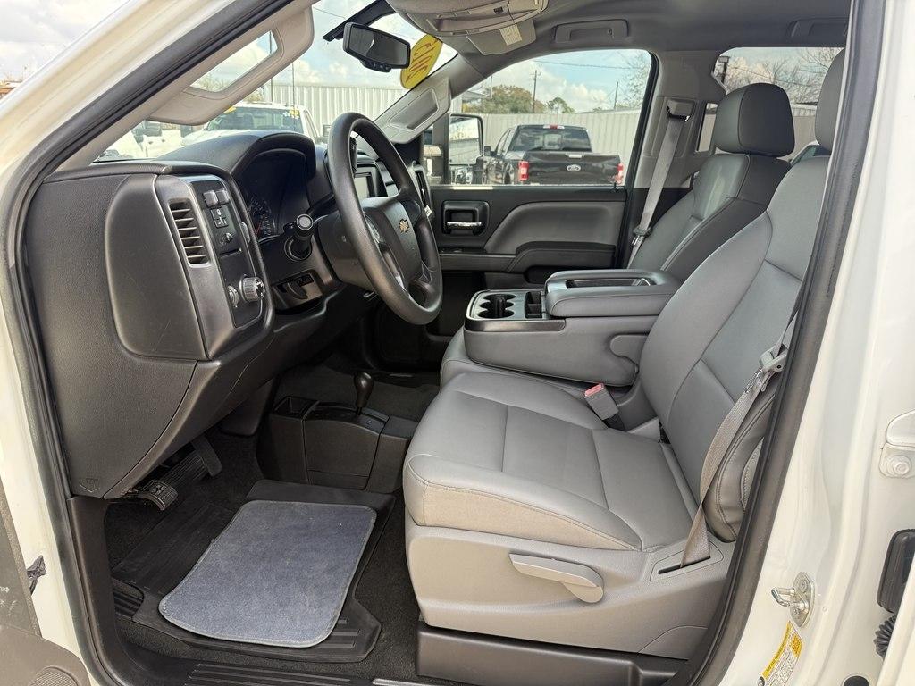Chevrolet Silverado 2500HD Work Truck Crew Cab 4WD 2015