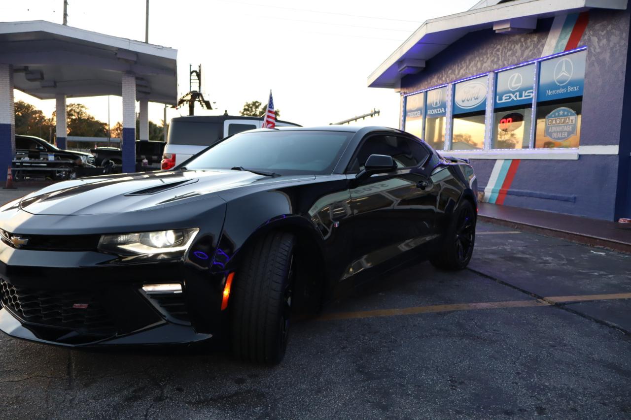 Chevrolet Camaro 2dr Cpe 1SS 2017