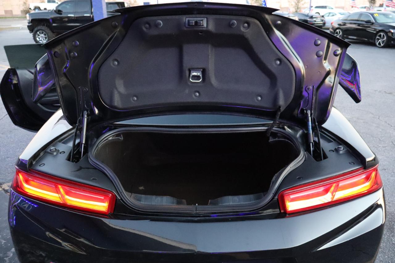 Chevrolet Camaro 2dr Cpe 1SS 2017