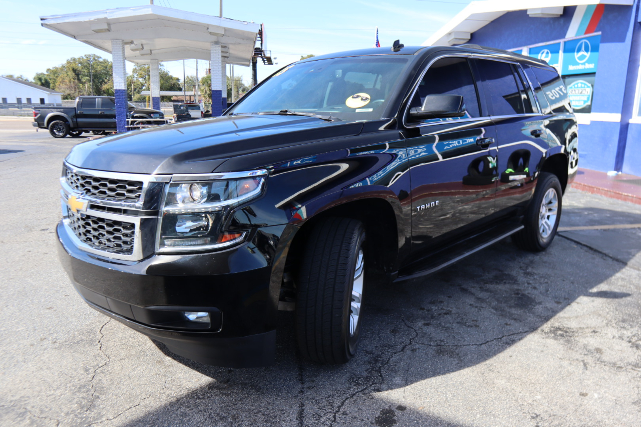 Chevrolet Tahoe 2WD 4dr LT 2015